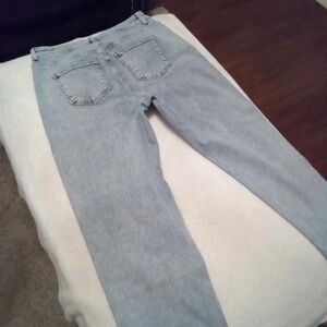 Women's jeans